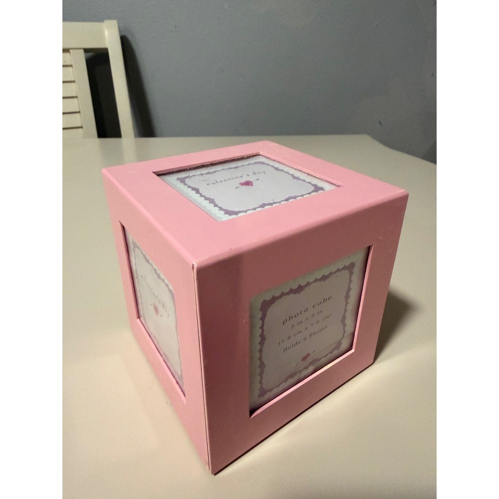 Vintage 2001 Target Pink Photo Cube Holds 5 3x3 Photos Valentines Day Decor